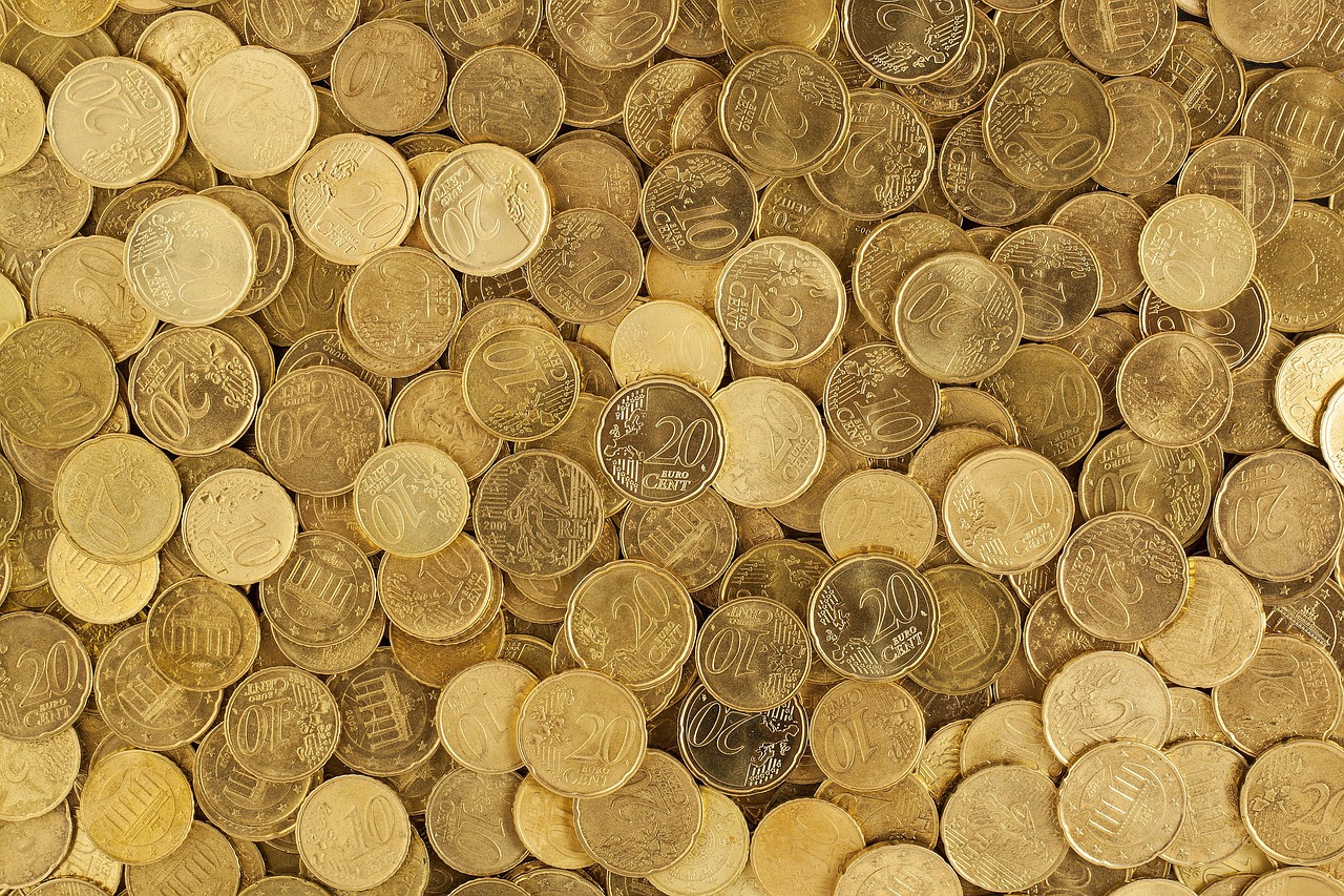 Budget travel tips for UK – saving money in Britain